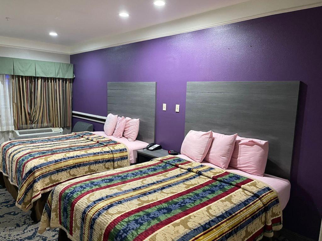 Scottish Inn And Suites Alvin Zewnętrze zdjęcie
