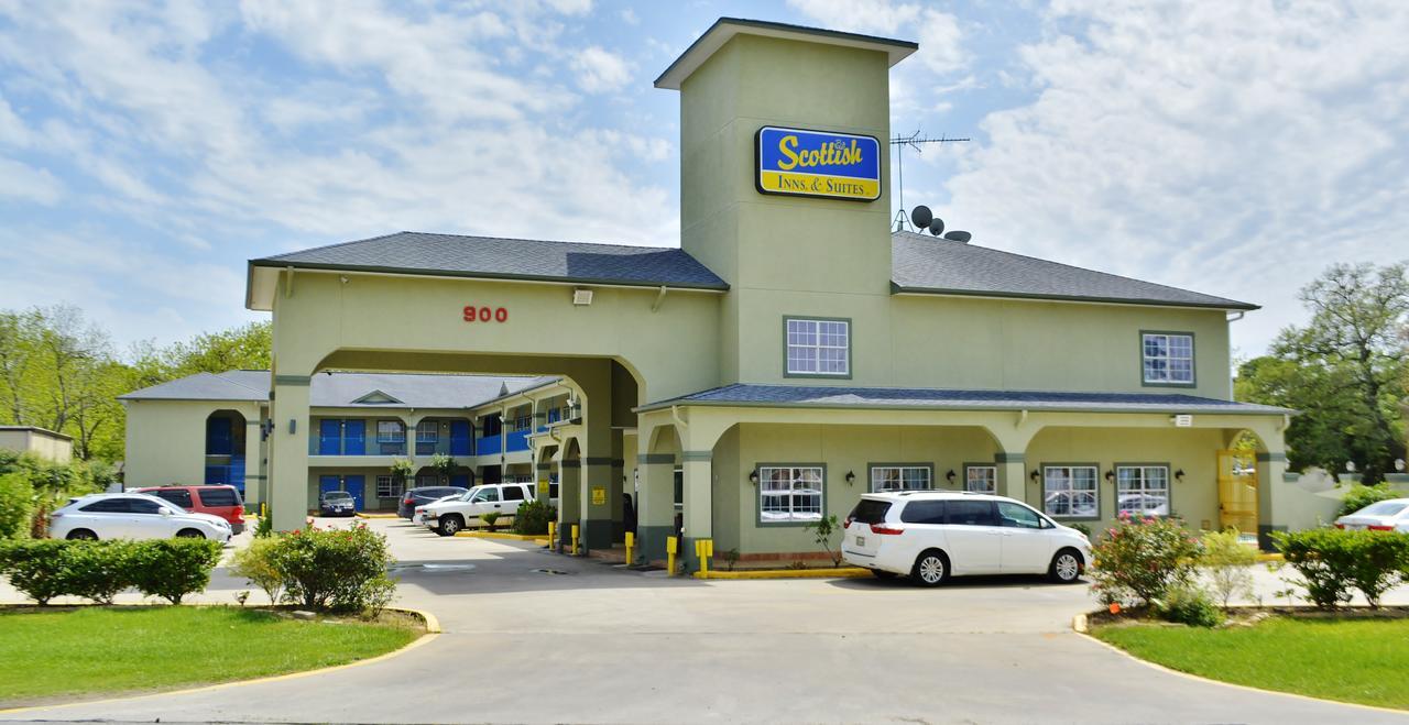 Scottish Inn And Suites Alvin Zewnętrze zdjęcie